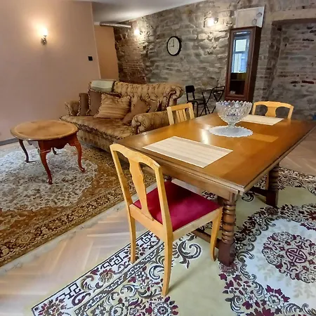 Saunaga Korter Sisehoovis * Ταλίν